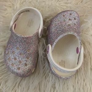 Toddler sparkly CROCS 🧚🏽‍♀️
